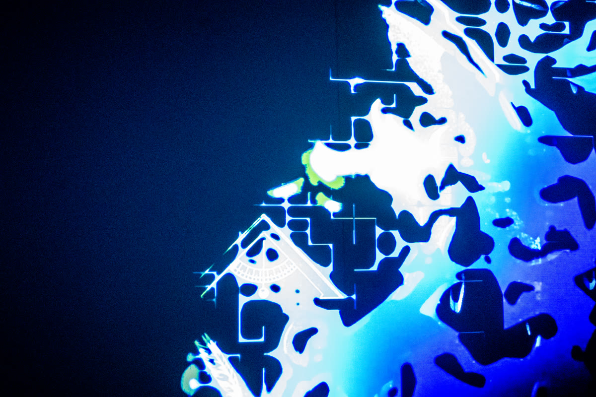 Abstract digital network visualization representing JSON data processing on the command line