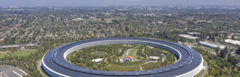 Aerial view of Apple Park in Cupertino, California