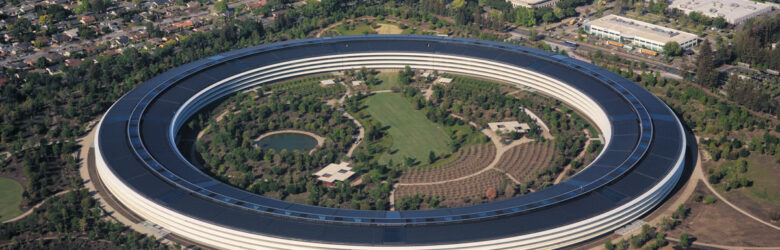 Aerial view of Apple Park in Cupertino, California
