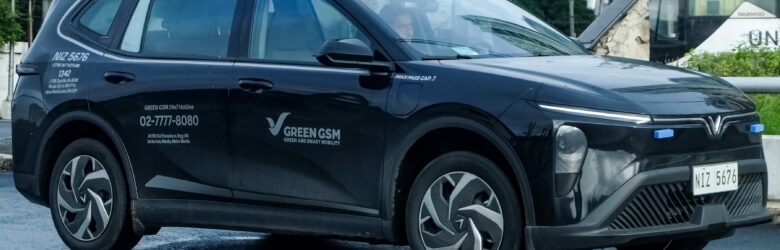 VinFast Limo Green EV used for Green GSM Premium Taxi in the Philippines