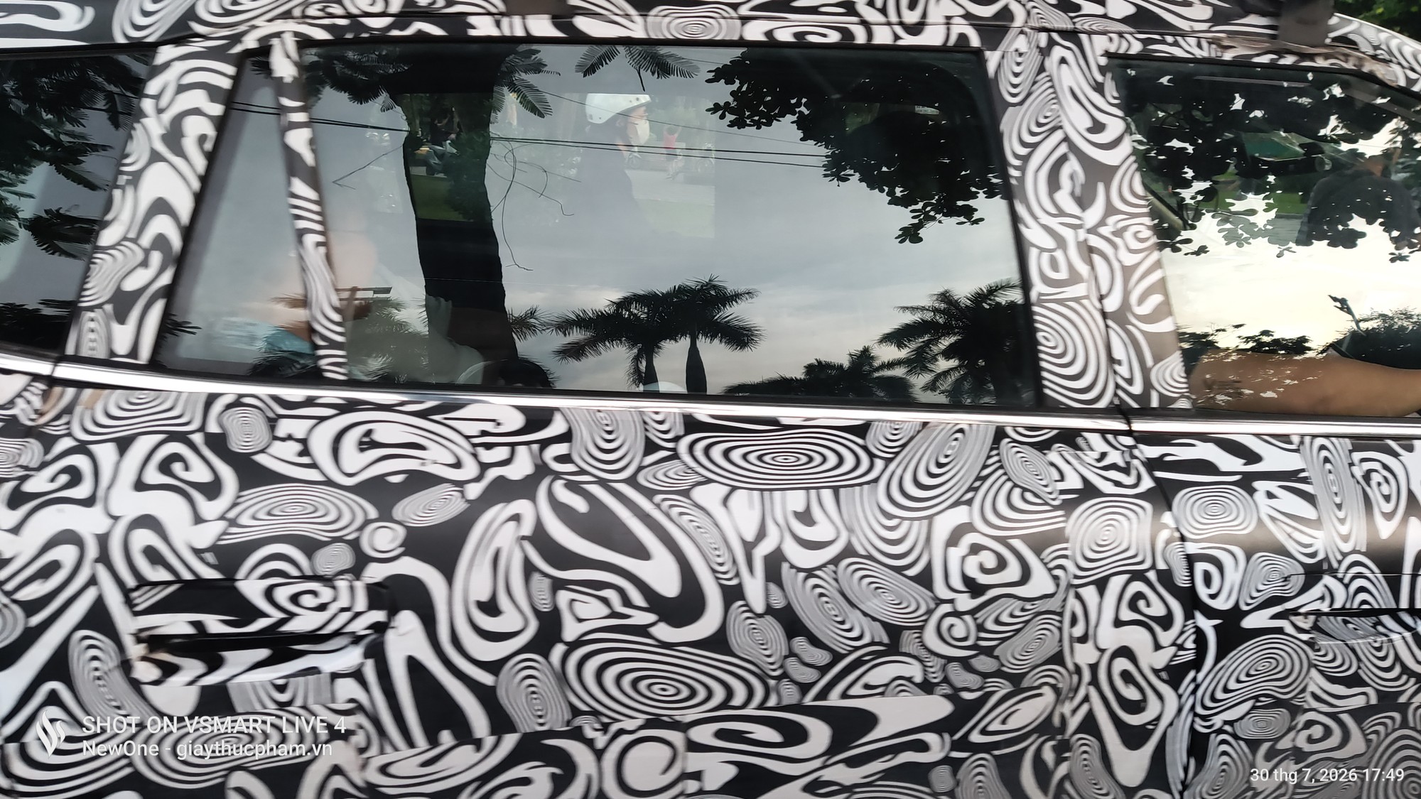 Second-generation VinFast VF 8 electric SUV photographed on the streets of Hanoi